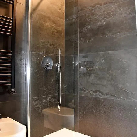 Gl And Vendégház 3*