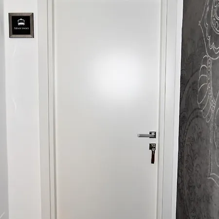 Gl And Vendégház Bari